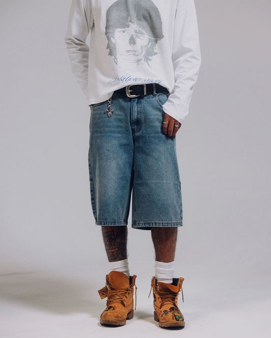 BAGGY JEAN SHORTS - LIGHT WASH